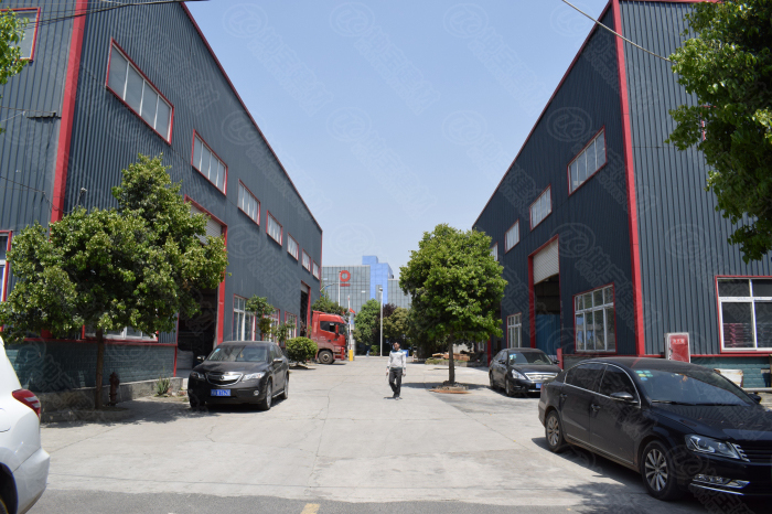 兩大生產(chǎn)車間廠房外景 兩大生產(chǎn)車間廠房外景