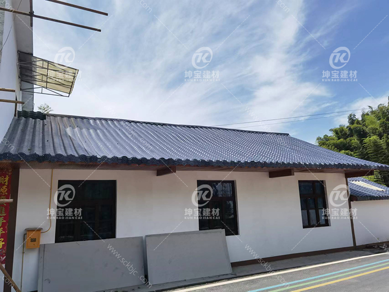 100-200平方房子鋪多少合成樹脂瓦？總費用多少錢？