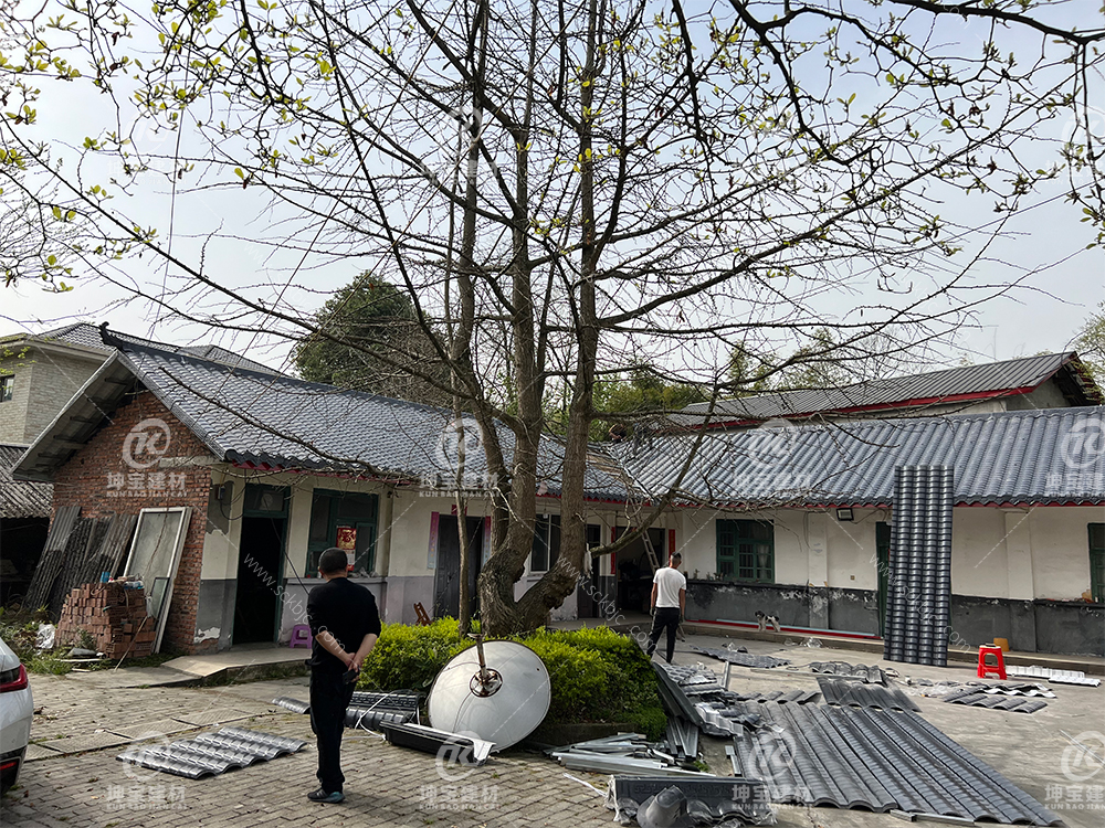 100-200平方房子鋪多少合成樹脂瓦？總費用多少錢？